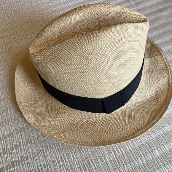 Genuine Montecristi Panama Hat Beige Made in Ecuador with Balsam